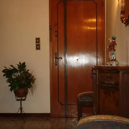 Apartment 2978b