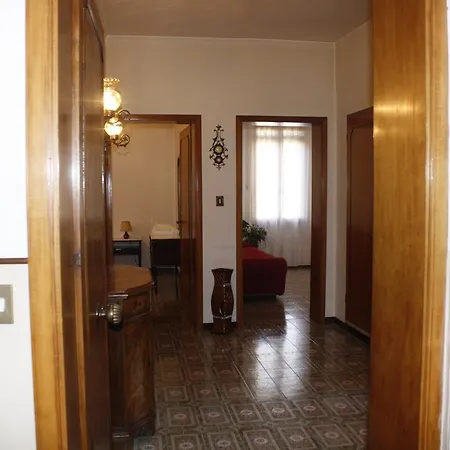 2978b Apartment